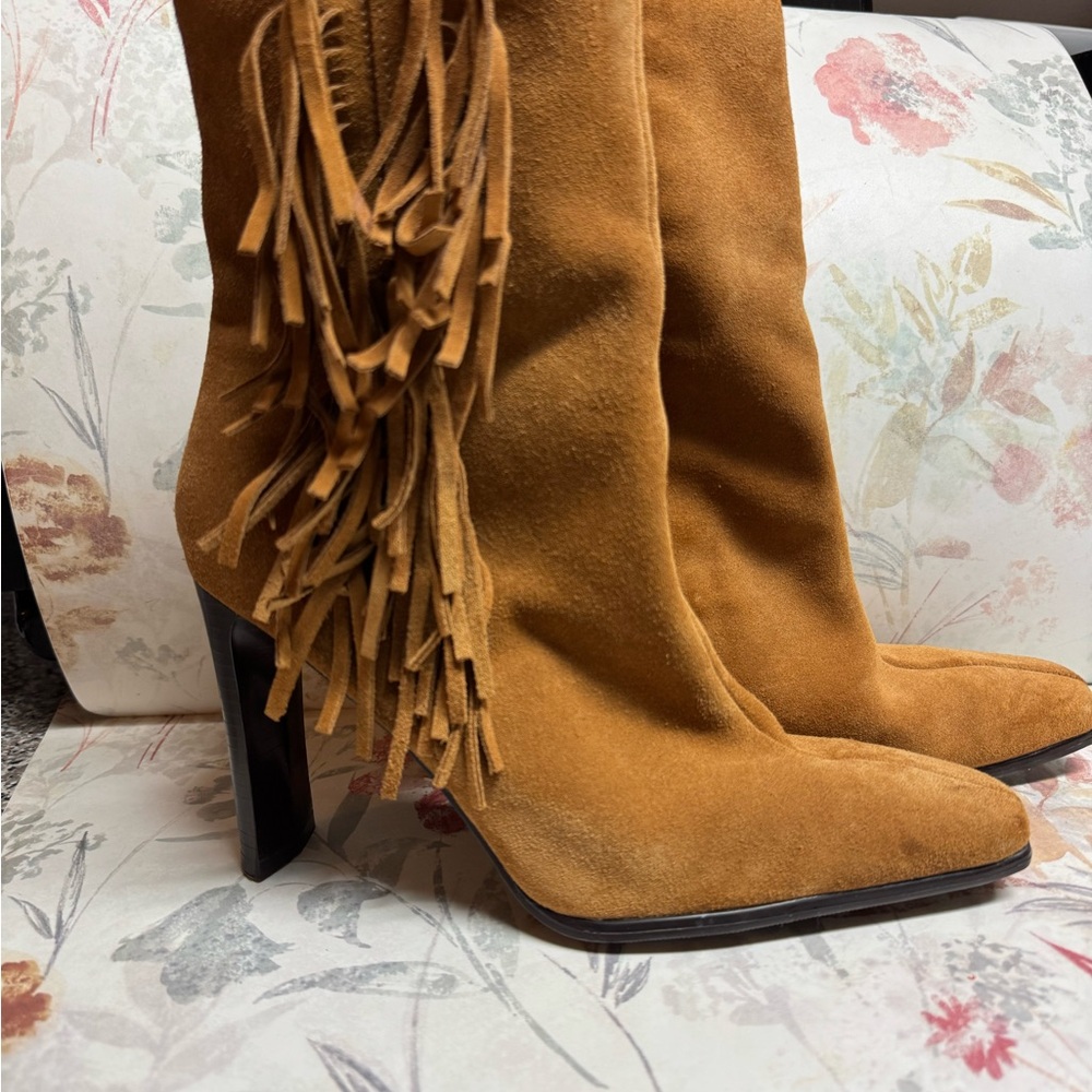 FRINGED FAUX SUEDE BOOTIES N INSIDE ZIPPER 3”HEELS